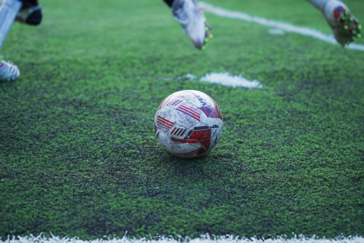 挪威队质疑英格兰队首球碰线缆无效，FIFA官方数据给出明确结论